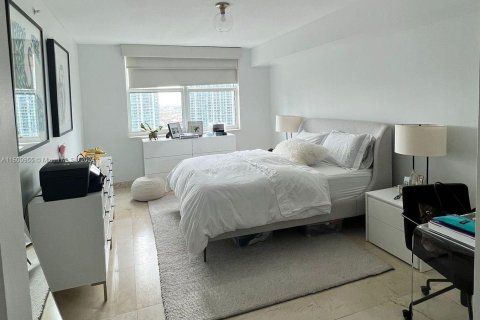 Condominio en venta en Miami, Florida, 1 dormitorio, 72 m2 № 1216708 - foto 6