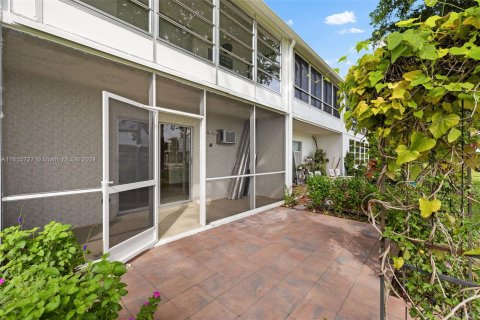 Copropriété à louer à Deerfield Beach, Floride: 1 chambre, 65.03 m2 № 1355019 - photo 19