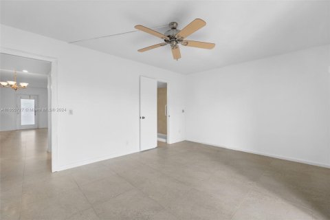 Copropriété à louer à Deerfield Beach, Floride: 1 chambre, 65.03 m2 № 1355019 - photo 12