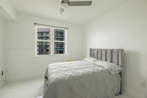 Copropriété à louer à North Bay Village, Floride: 2 chambres, 116.22 m2 № 1355016 - photo 19