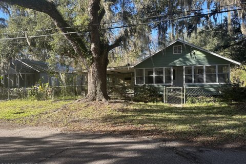 Casa en venta en Jacksonville, Florida, 5 dormitorios, 139.35 m2 № 880038 - foto 1
