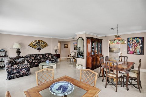 Condo in Hollywood, Florida, 3 bedrooms  № 1348040 - photo 8