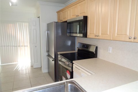 Condo in Homestead, Florida, 2 bedrooms  № 1348042 - photo 30