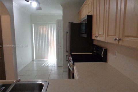 Condo in Homestead, Florida, 2 bedrooms  № 1348042 - photo 2