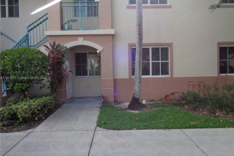 Condo in Homestead, Florida, 2 bedrooms  № 1348042 - photo 23