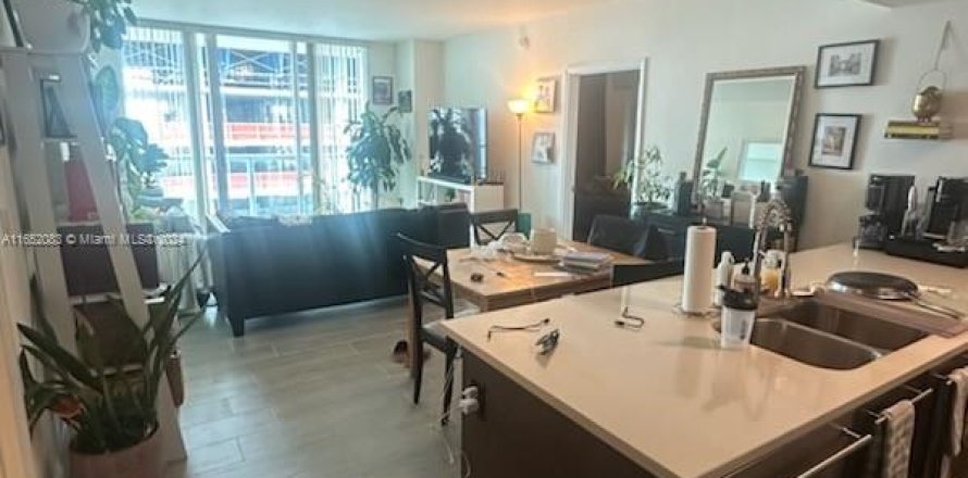 Condo à Miami, Floride, 2 chambres  № 1348039