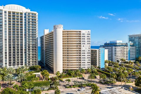 Condo in Fort Lauderdale, Florida, 2 bedrooms  № 869954 - photo 3