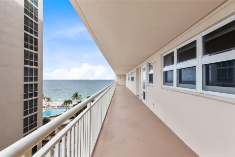 Copropriété à vendre à Fort Lauderdale, Floride: 2 chambres, 139.35 m2 № 869954 - photo 10