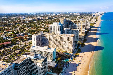 Condo in Fort Lauderdale, Florida, 2 bedrooms  № 869954 - photo 6