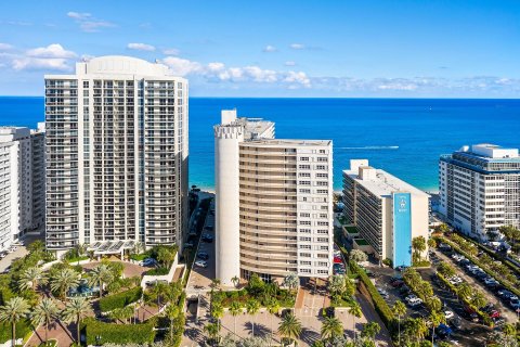 Condo in Fort Lauderdale, Florida, 2 bedrooms  № 869954 - photo 2