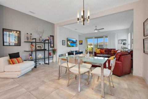 Casa en venta en Port St. Lucie, Florida, 2 dormitorios, 157 m2 № 919114 - foto 13