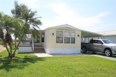 Copropriété à vendre à Okeechobee, Floride: 2 chambres, 73.21 m2 № 1107308 - photo 1