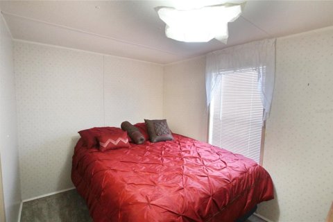 Condo in Okeechobee, Florida, 2 bedrooms  № 1107308 - photo 22