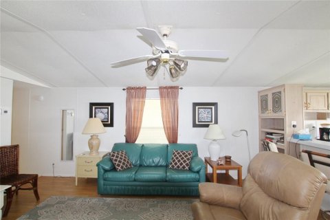 Condo in Okeechobee, Florida, 2 bedrooms  № 1107308 - photo 12