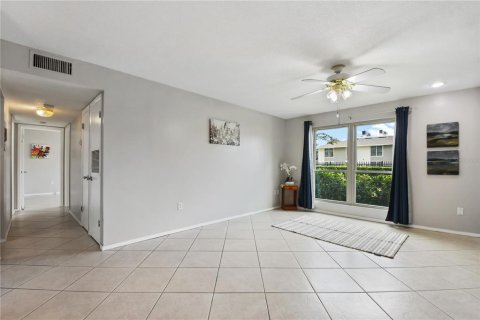 Copropriété à vendre à Orlando, Floride: 2 chambres, 88.44 m2 № 1388716 - photo 5