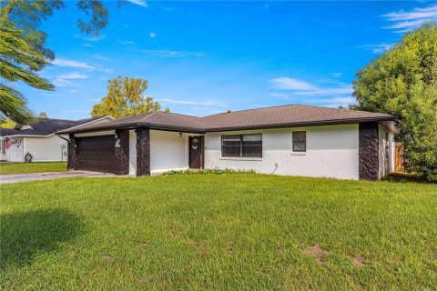 House in Ocala, Florida 3 bedrooms, 178.37 sq.m. № 1388717 - photo 4