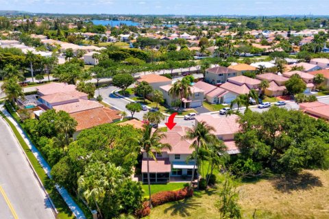 Casa en venta en Margate, Florida, 4 dormitorios, 242.2 m2 № 1129183 - foto 3