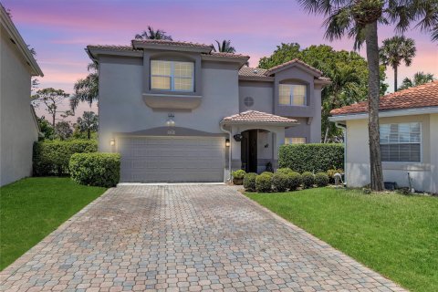 Villa ou maison à vendre à Margate, Floride: 4 chambres, 242.2 m2 № 1129183 - photo 1