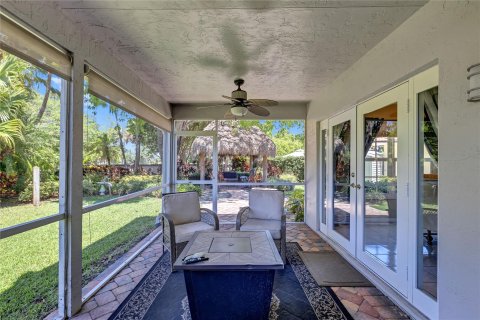 Casa en venta en Margate, Florida, 4 dormitorios, 242.2 m2 № 1129183 - foto 17