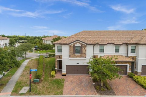 Townhouse in Davenport, Florida 4 bedrooms, 200.3 sq.m. № 1245681 - photo 3