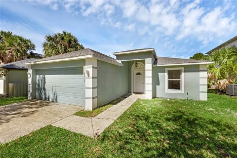 Villa ou maison à louer à Orlando, Floride: 3 chambres, 138.7 m2 № 1346430 - photo 2