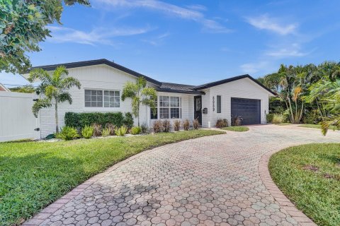 Casa en venta en Fort Lauderdale, Florida, 4 dormitorios, 198.63 m2 № 1117823 - foto 30