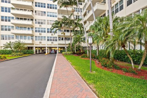 Condo in Fort Lauderdale, Florida, 2 bedrooms  № 1079822 - photo 4