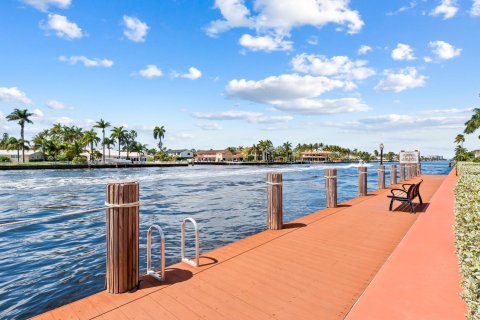 Condo in Fort Lauderdale, Florida, 2 bedrooms  № 1079822 - photo 14