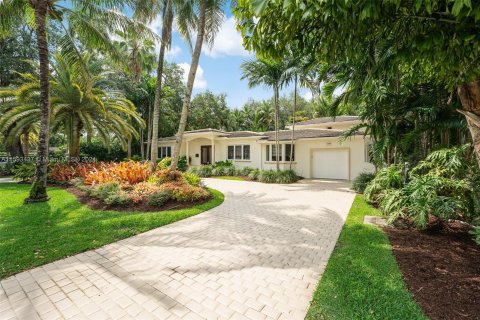 Villa ou maison à vendre à Coral Gables, Floride: 5 chambres, 316.24 m2 № 1189198 - photo 3