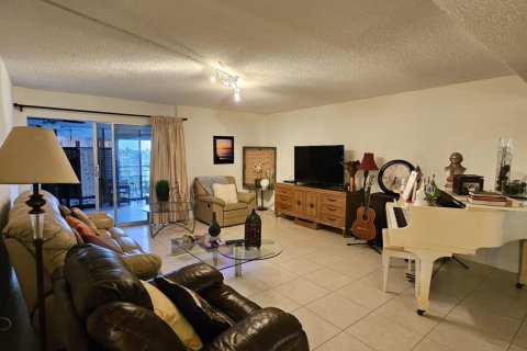 Condo in Boca Raton, Florida, 2 bedrooms  № 1207619 - photo 7