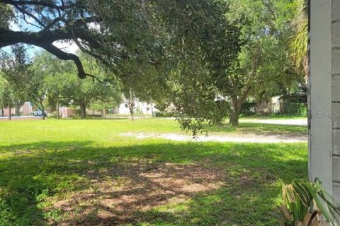 Commercial property in Tampa, Florida 212.93 sq.m. № 1290117 - photo 4