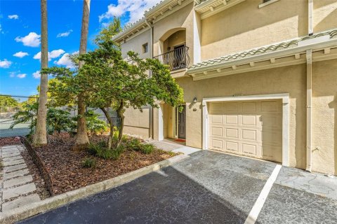 Condo in Tampa, Florida, 2 bedrooms  № 1290116 - photo 3