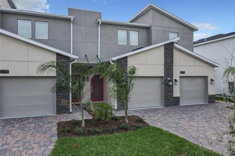 Condominio en venta en Davenport, Florida, 3 dormitorios, 166.11 m2 № 1245436 - foto 3