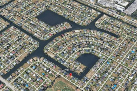 Купить земельный участок в Кейп-Корал, Флорида № 1086916 - фото 3