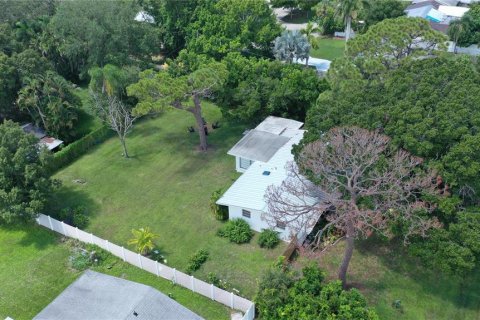 Villa ou maison à vendre à Sarasota, Floride: 3 chambres, 122.72 m2 № 1340829 - photo 22