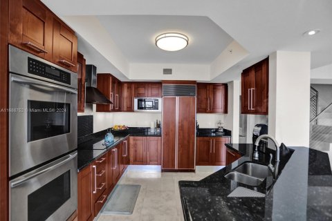 Condo in Aventura, Florida, 3 bedrooms  № 1431284 - photo 10