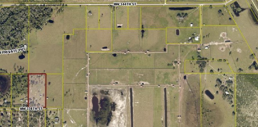 Land in Okeechobee, Florida № 991690