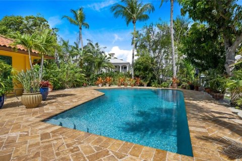 Casa en venta en Fort Lauderdale, Florida, 3 dormitorios, 492.2 m2 № 527287 - foto 11