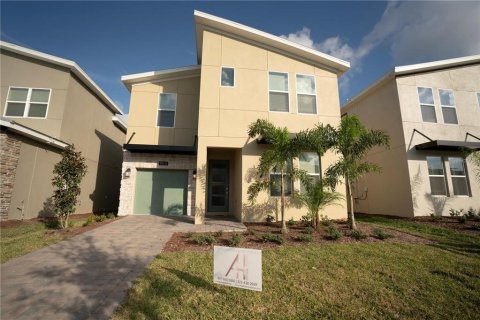 Casa en venta en Davenport, Florida, 6 dormitorios, 305.74 m2 № 1323650 - foto 1