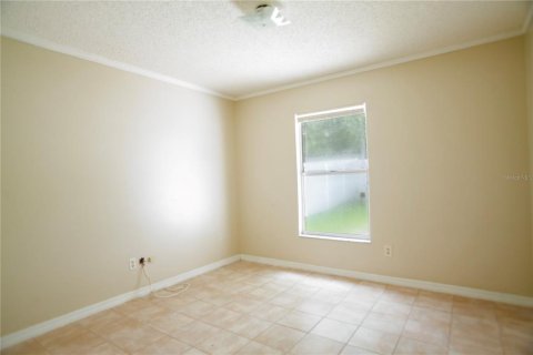 House in Brandon, Florida 3 bedrooms, 134.62 sq.m. № 1353266 - photo 11