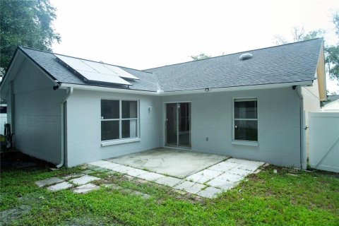 House in Brandon, Florida 3 bedrooms, 134.62 sq.m. № 1353266 - photo 13