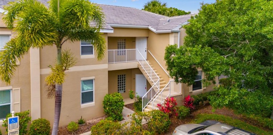 Condo à Fort Myers, Floride, 2 chambres  № 1106637