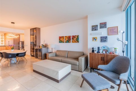 Condominio en venta en Miami, Florida, 2 dormitorios, 107.58 m2 № 1404660 - foto 2