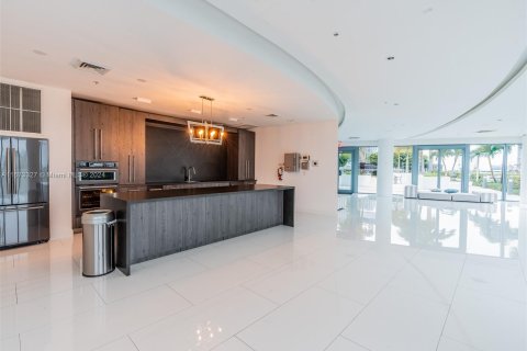 Copropriété à vendre à Miami, Floride: 2 chambres, 107.58 m2 № 1404660 - photo 27