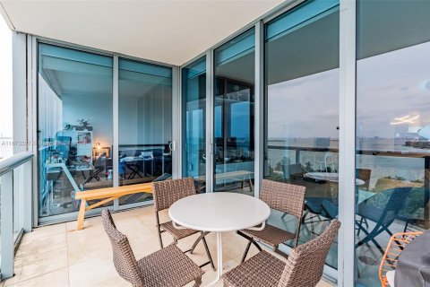 Copropriété à vendre à Miami, Floride: 2 chambres, 107.58 m2 № 1404660 - photo 13