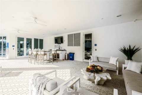 Condo in Fort Lauderdale, Florida, 3 bedrooms  № 987381 - photo 4