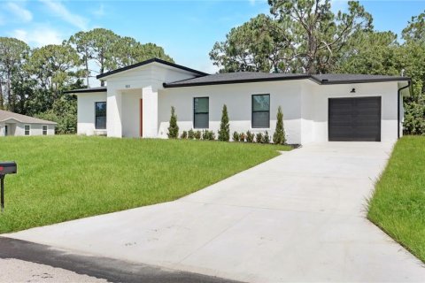 Villa ou maison à vendre à Palm Bay, Floride: 3 chambres, 116.13 m2 № 1340891 - photo 2