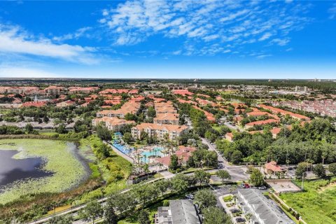 Condo in Kissimmee, Florida, 2 bedrooms  № 1298729 - photo 24