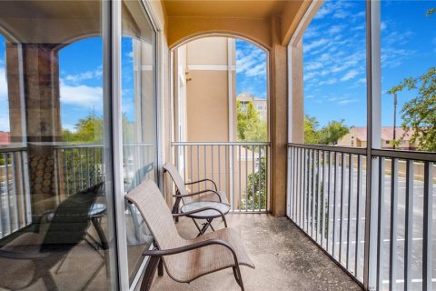 Condo in Kissimmee, Florida, 2 bedrooms  № 1298729 - photo 15