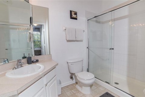 Condo in Kissimmee, Florida, 2 bedrooms  № 1298729 - photo 10